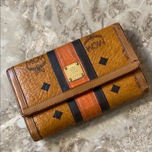 MCM wallet